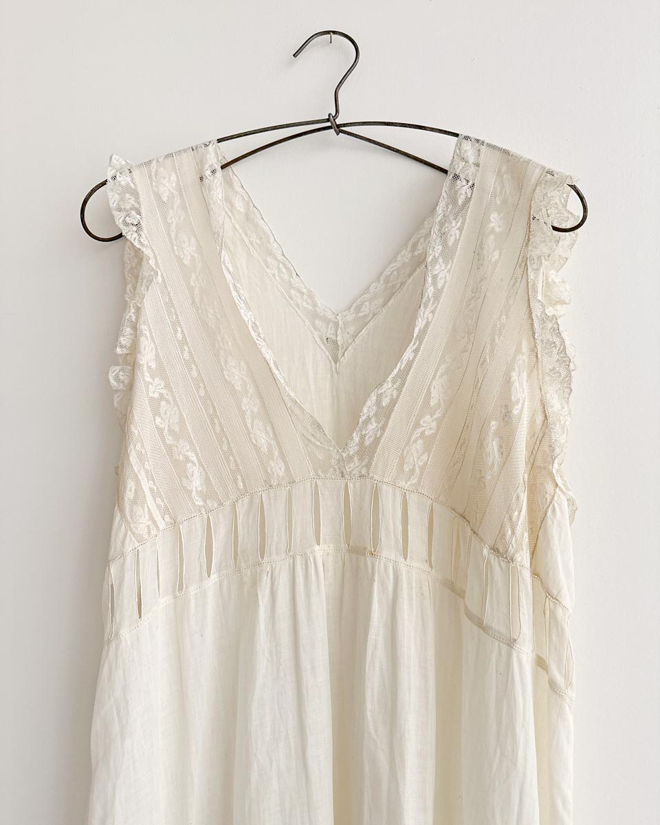 Edwardian sleeveless nightgown