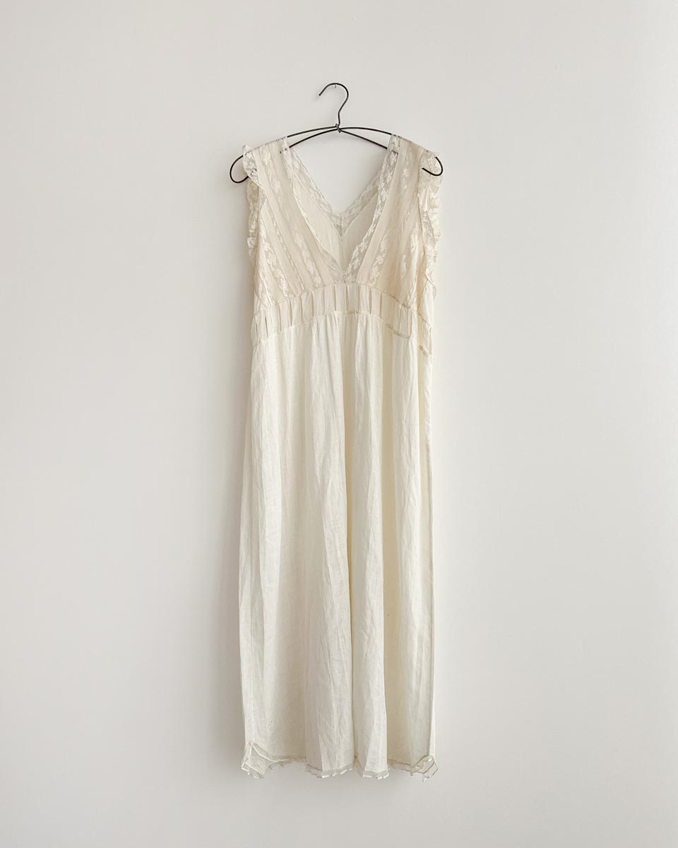 Edwardian sleeveless nightgown